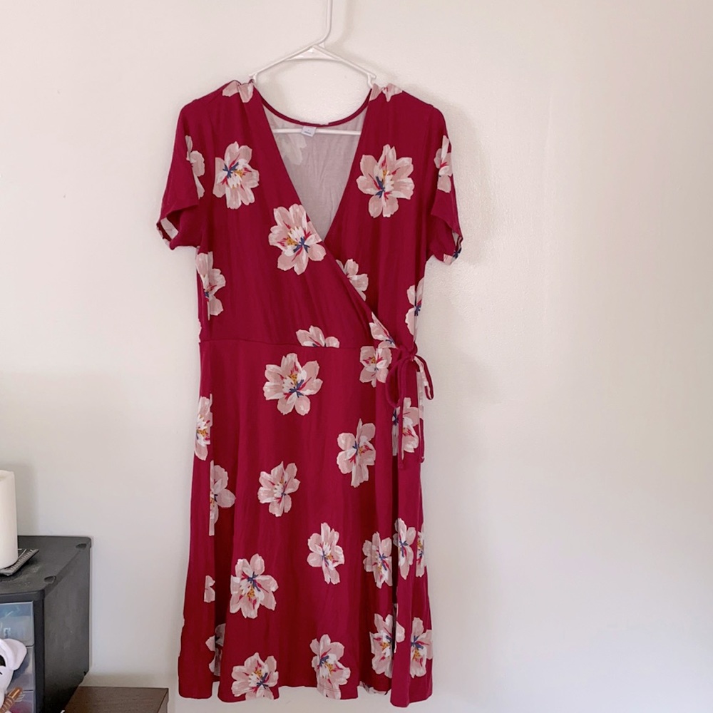 Old Navy Short Sleeve Floral Wrap Dress -Women’s L